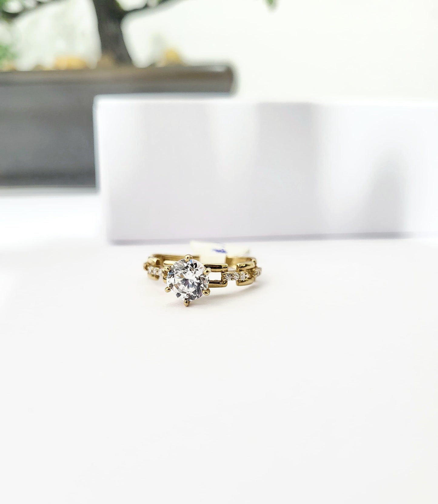 Set de Anillos de Compromiso y Matrimonio en Oro 10K