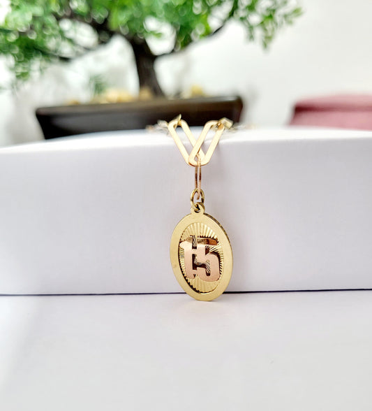 Cadena de 15 años oro 14k