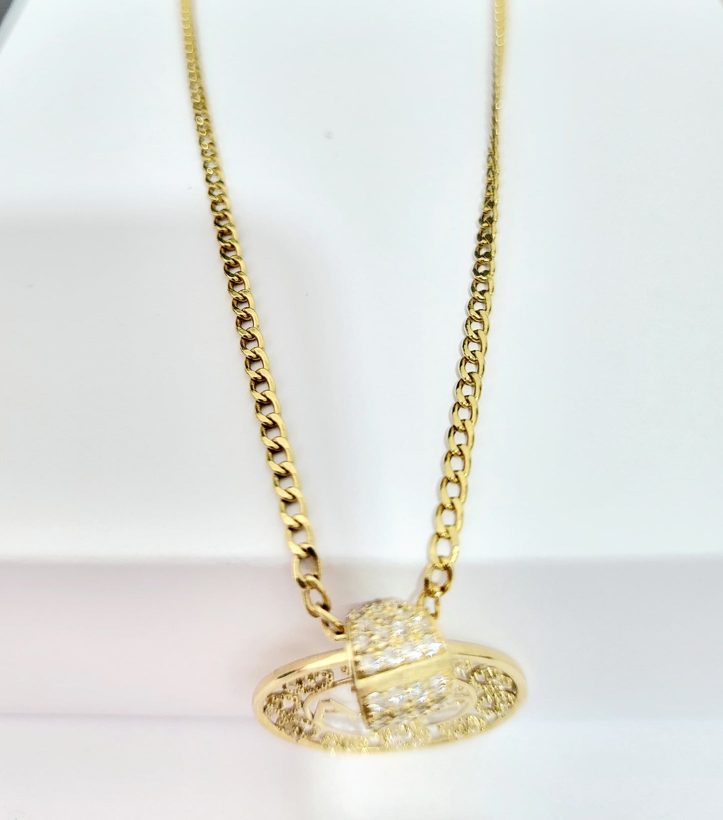 Cadena de 15 años oro 14k
