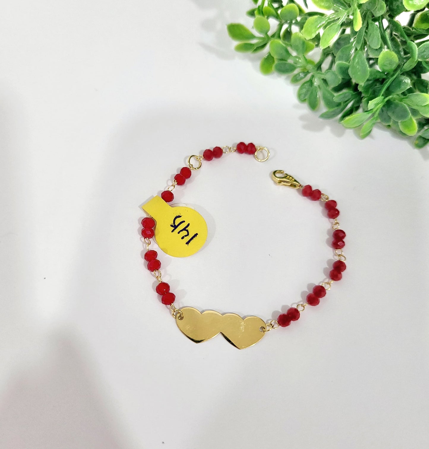 Pulsera Coralitos con Placa Corazones 14K