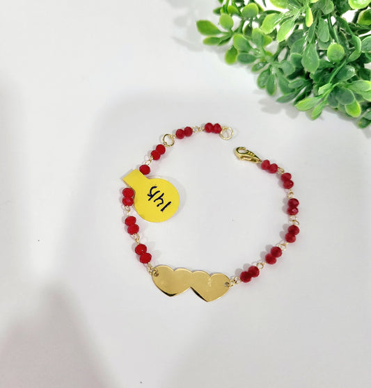 Pulsera Coralitos con Placa Corazones 14K